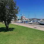 Seaview Loft * Όλμπια