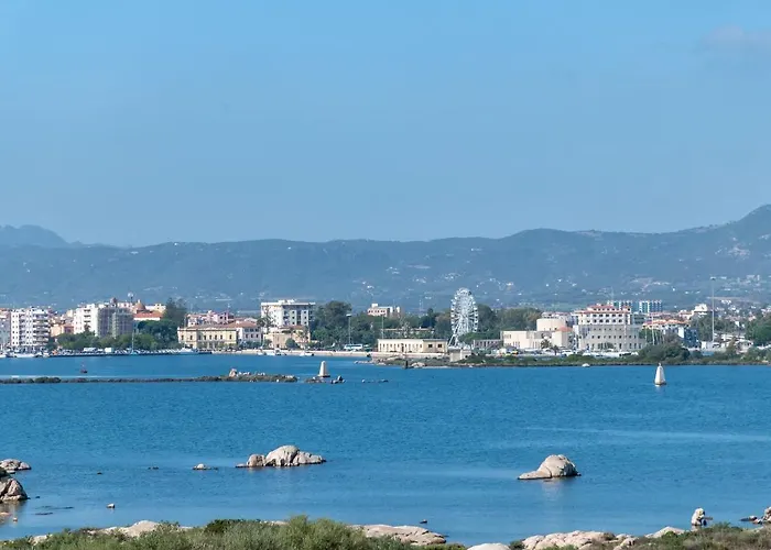 Olbia Seaview Loft